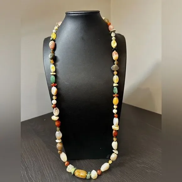 23" Vintage long Multi-stone and gold tone accent necklace! - Picture 6 of 7